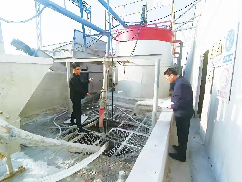 安徽嚴格落實建筑施工揚塵防治措施