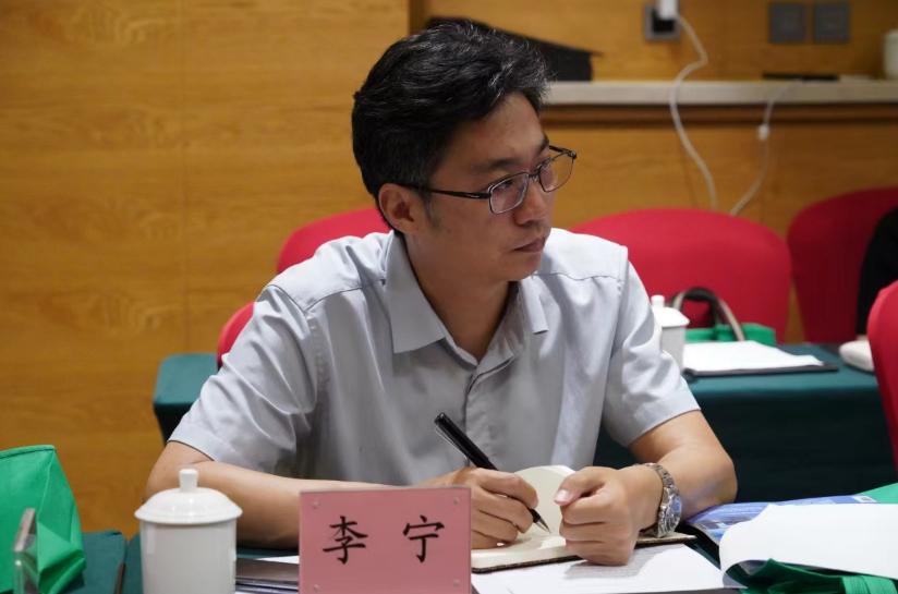 以經(jīng)濟(jì)體制改革為牽引   持續(xù)推進(jìn)城鄉(xiāng)融合發(fā)展   ——中國(guó)城鎮(zhèn)化促進(jìn)會(huì)學(xué)習(xí)貫徹二十屆三中全會(huì)精神座談會(huì)發(fā)言摘要